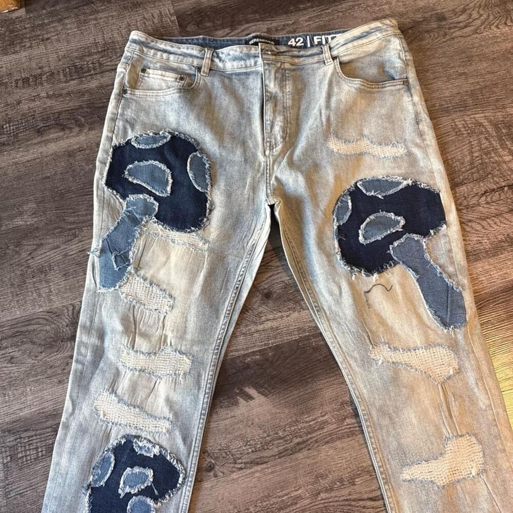 Serene Men's multi Jeans
